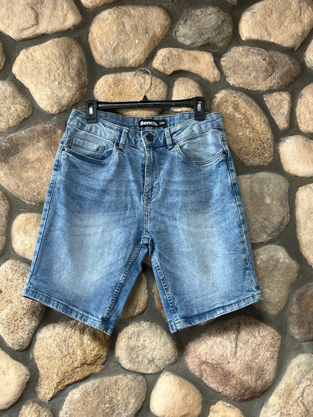 Bench Men's Light Wash Denim Shorts Size 32 Casual Summer Jean Shorts